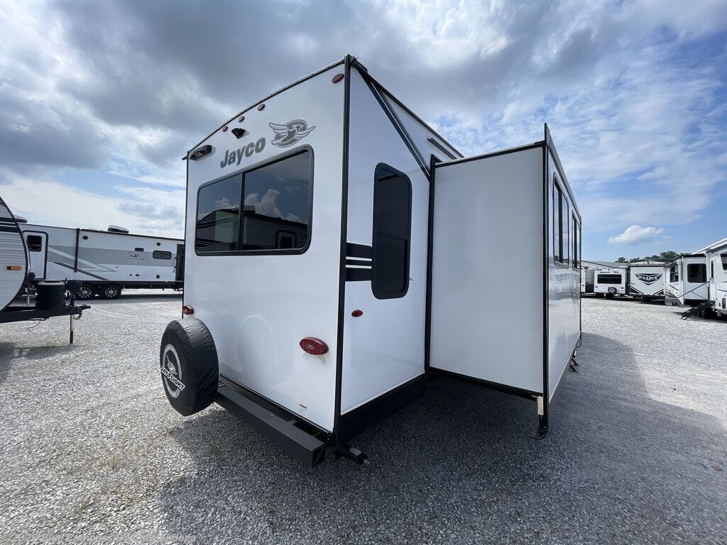 2026 Jay Flight SLX 334RTS by Jayco from Blue Compass RV Chattanooga in Ringgold, Georgia