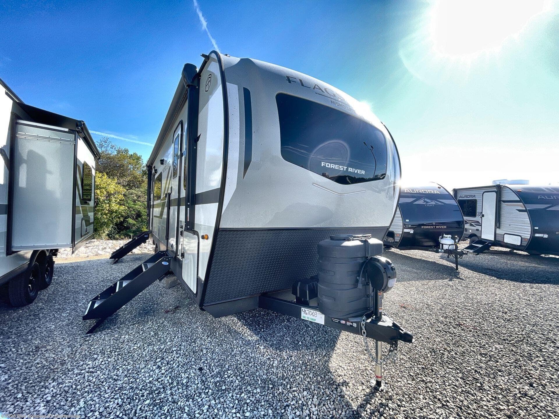 2026 Flagstaff Micro Lite 25SRK by Forest River from Blue Compass RV Chattanooga in Ringgold, Georgia
