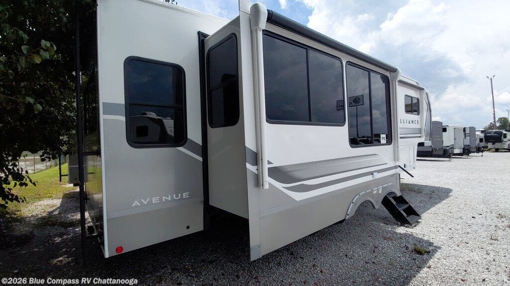 New 2027 Alliance RV Avenue 32RLS available in Ringgold, Georgia