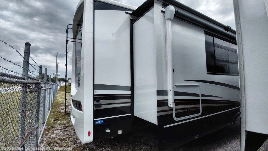 New 2027 Jayco Pinnacle 38FBRK available in Ringgold, Georgia