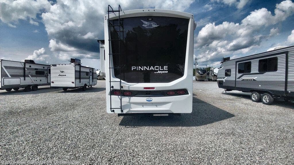 2027 Pinnacle 39FLOK by Jayco from Blue Compass RV Chattanooga in Ringgold, Georgia