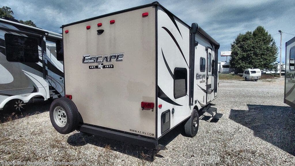 Used 2017 K-Z Escape E191BH available in Ringgold, Georgia