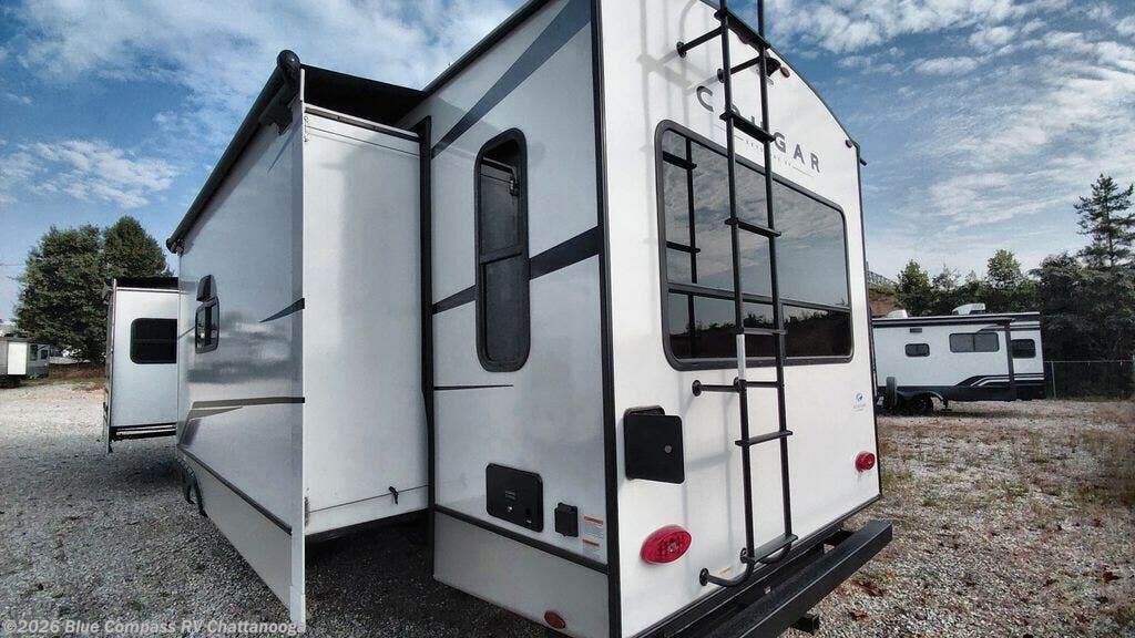 2024 Cougar Half-Ton 33RLI by Keystone from Blue Compass RV Chattanooga in Ringgold, Georgia