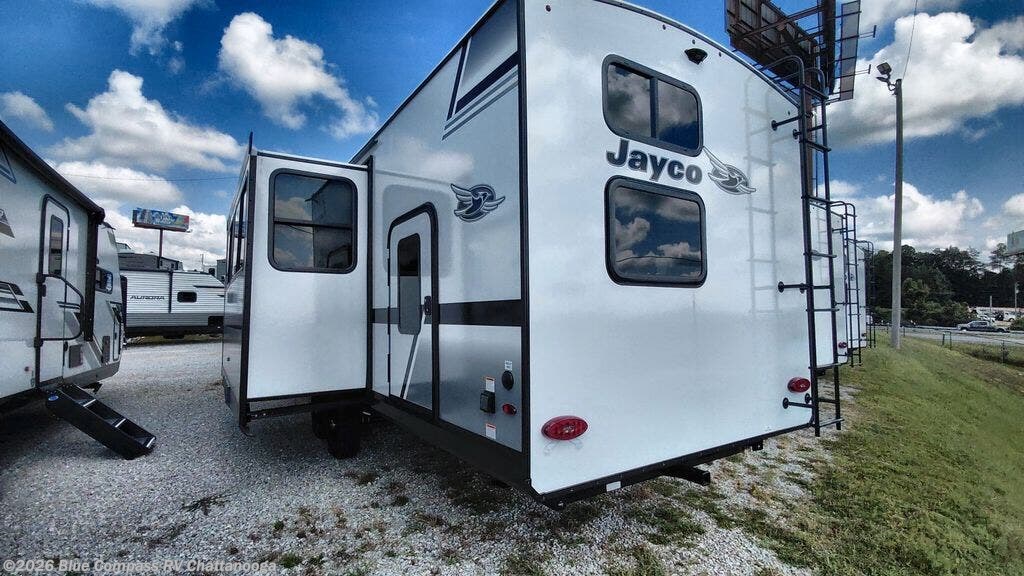 2027 Jay Feather 29QBH by Jayco from Blue Compass RV Chattanooga in Ringgold, Georgia