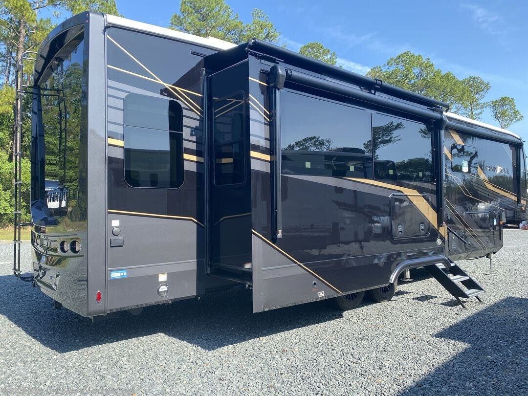 2027 Pinnacle 36FBTS by Jayco from Blue Compass RV Chattanooga in Ringgold, Georgia