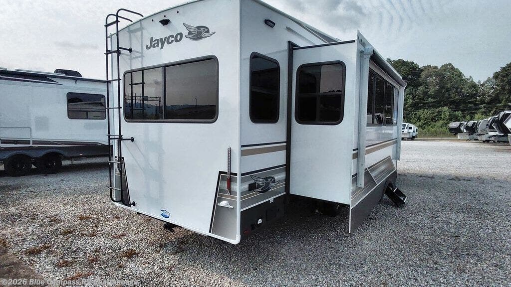 2027 Jayco Eagle 321RSTS - New Fifth Wheel For Sale by Blue Compass RV Chattanooga in Ringgold, Georgia
