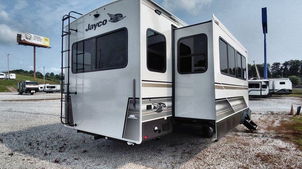 New 2027 Jayco Eagle 294CKBS available in Ringgold, Georgia