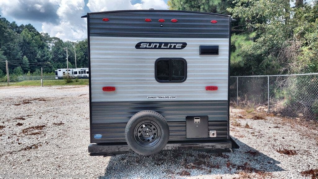 2024 Sun Lite LTD 19RK by Sunset Park RV from Blue Compass RV Chattanooga in Ringgold, Georgia