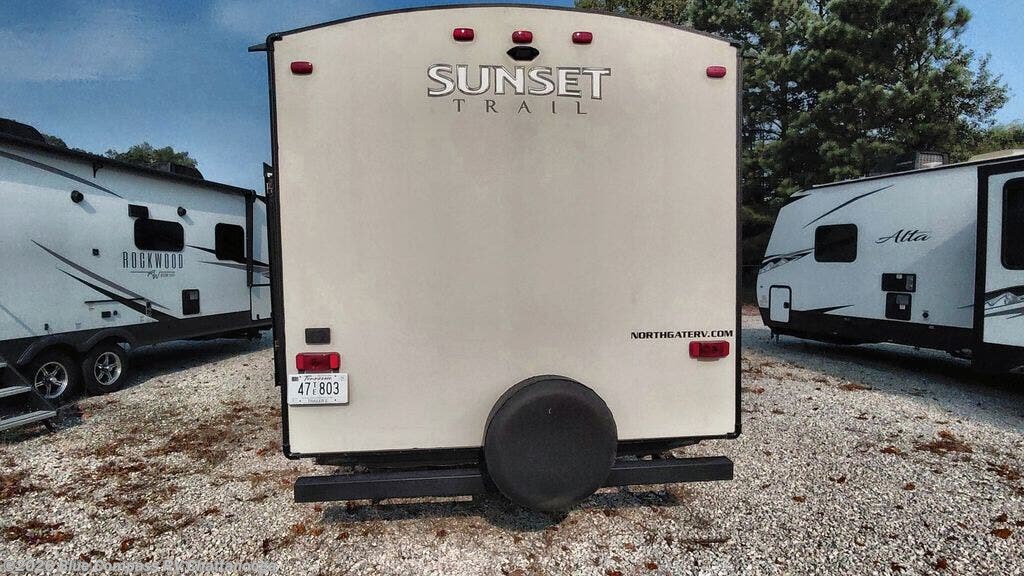 2017 Sunset Trail 299QB by CrossRoads from Blue Compass RV Chattanooga in Ringgold, Georgia