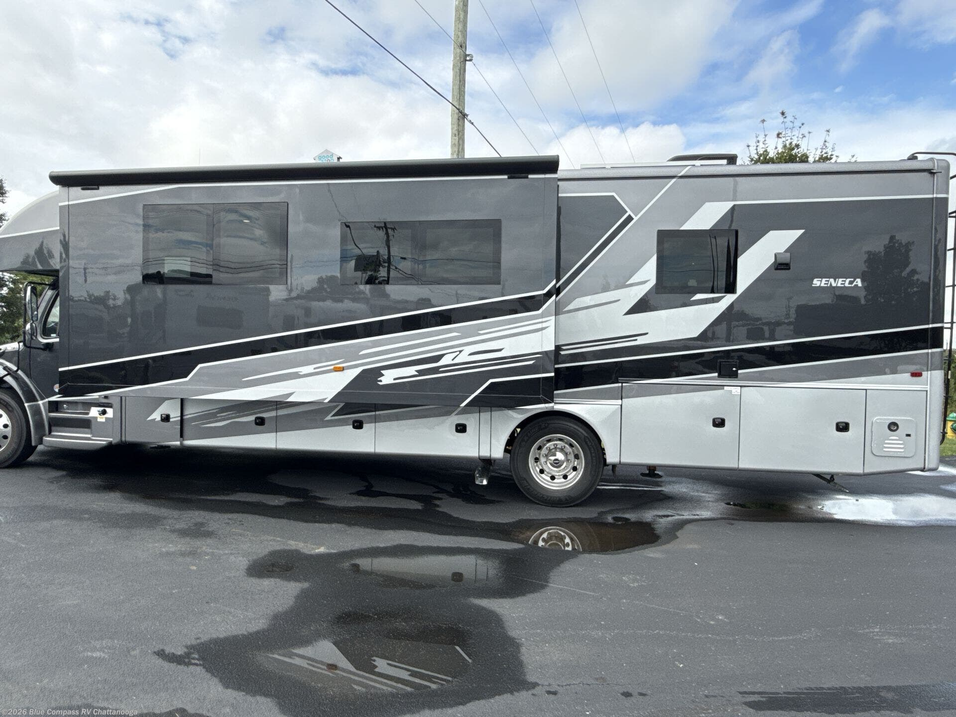 2027 Seneca 37K by Jayco from Blue Compass RV Chattanooga in Ringgold, Georgia