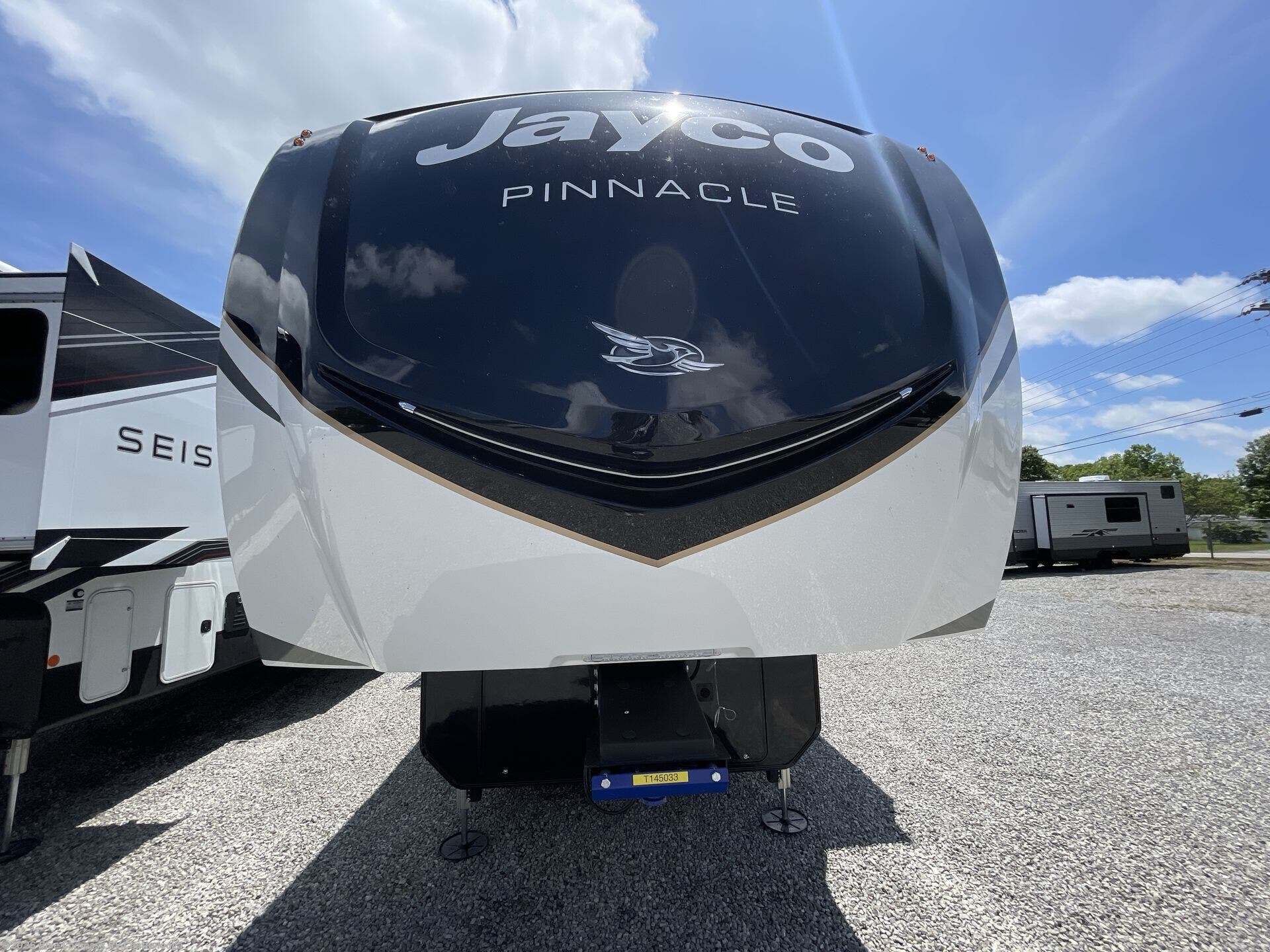 New 2026 Jayco Pinnacle 38FBRK available in Ringgold, Georgia