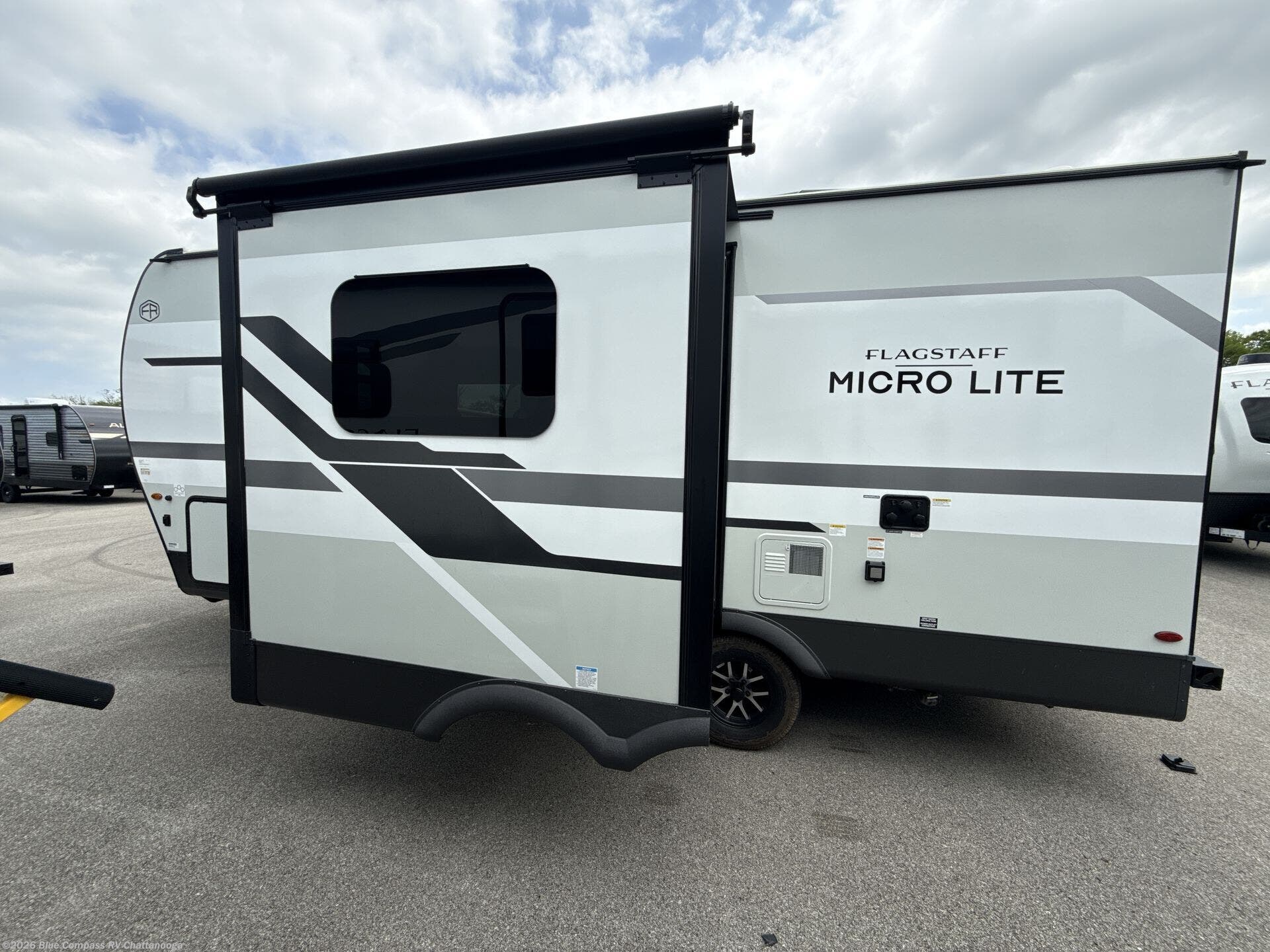 2026 Flagstaff Micro Lite 22FBS by Forest River from Blue Compass RV Chattanooga in Ringgold, Georgia
