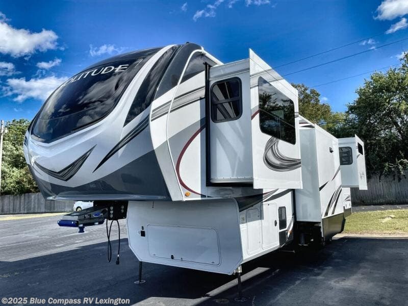 2023 Grand Design Solitude 380FL R RV for Sale in Lexington, KY 40505 ...