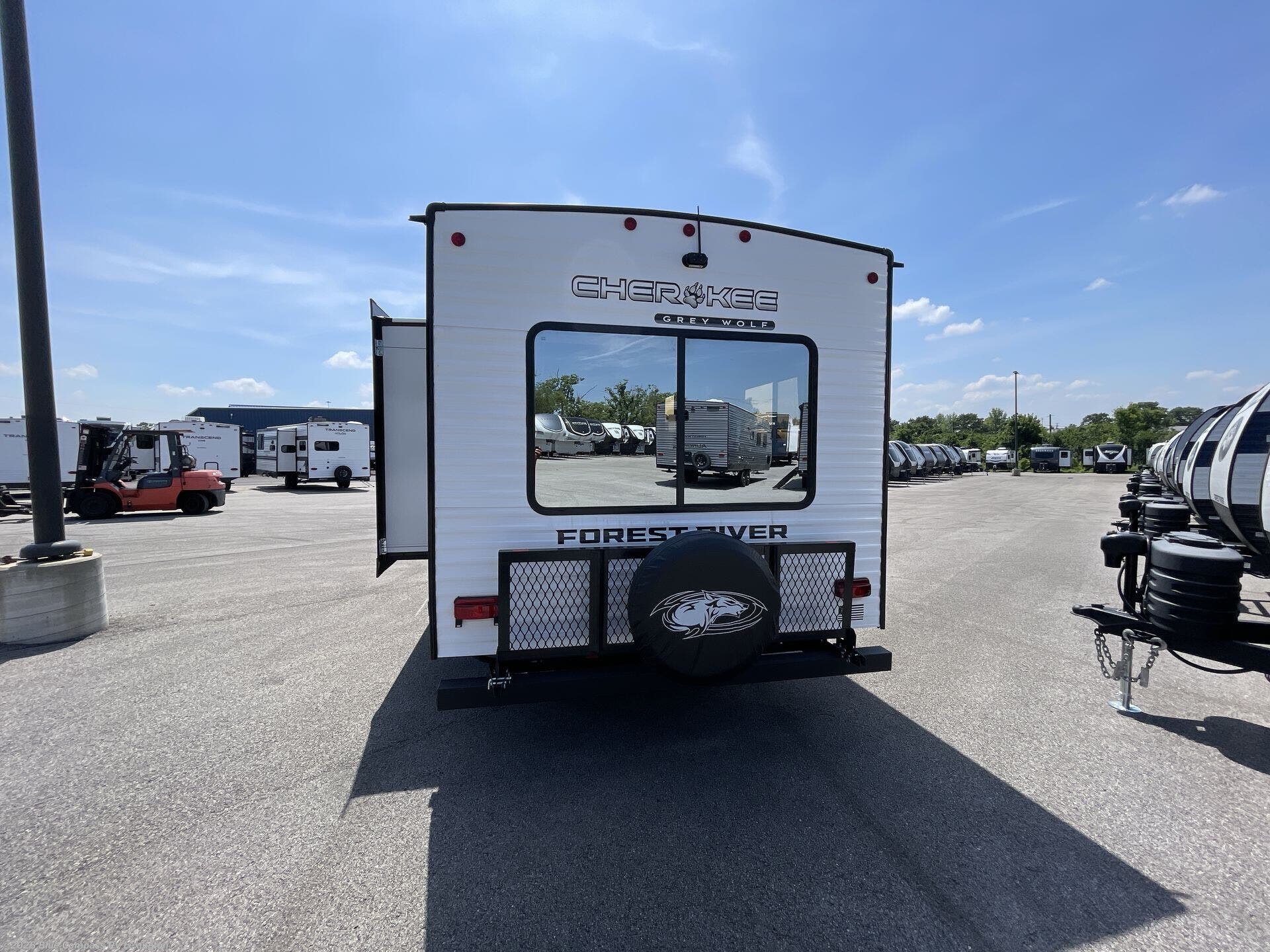 2025 Cherokee Grey Wolf 27LH by Forest River from Blue Compass RV Lexington in Georgetown, Kentucky