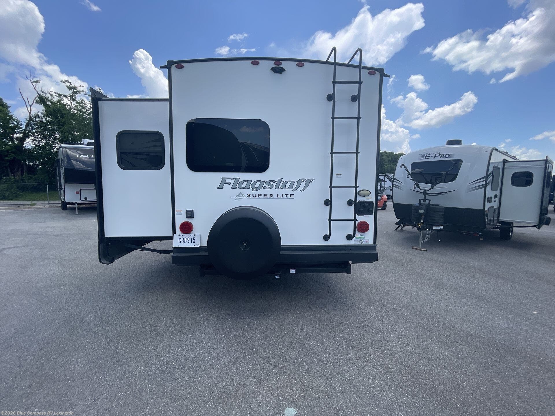 2023 Flagstaff Super Lite 26FKBS by Forest River from Blue Compass RV Lexington in Georgetown, Kentucky