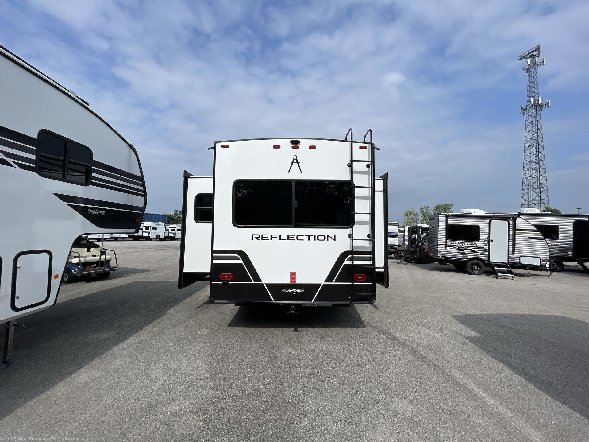 2026 Reflection 100 Series 28RL by Grand Design from Blue Compass RV Lexington in Georgetown, Kentucky