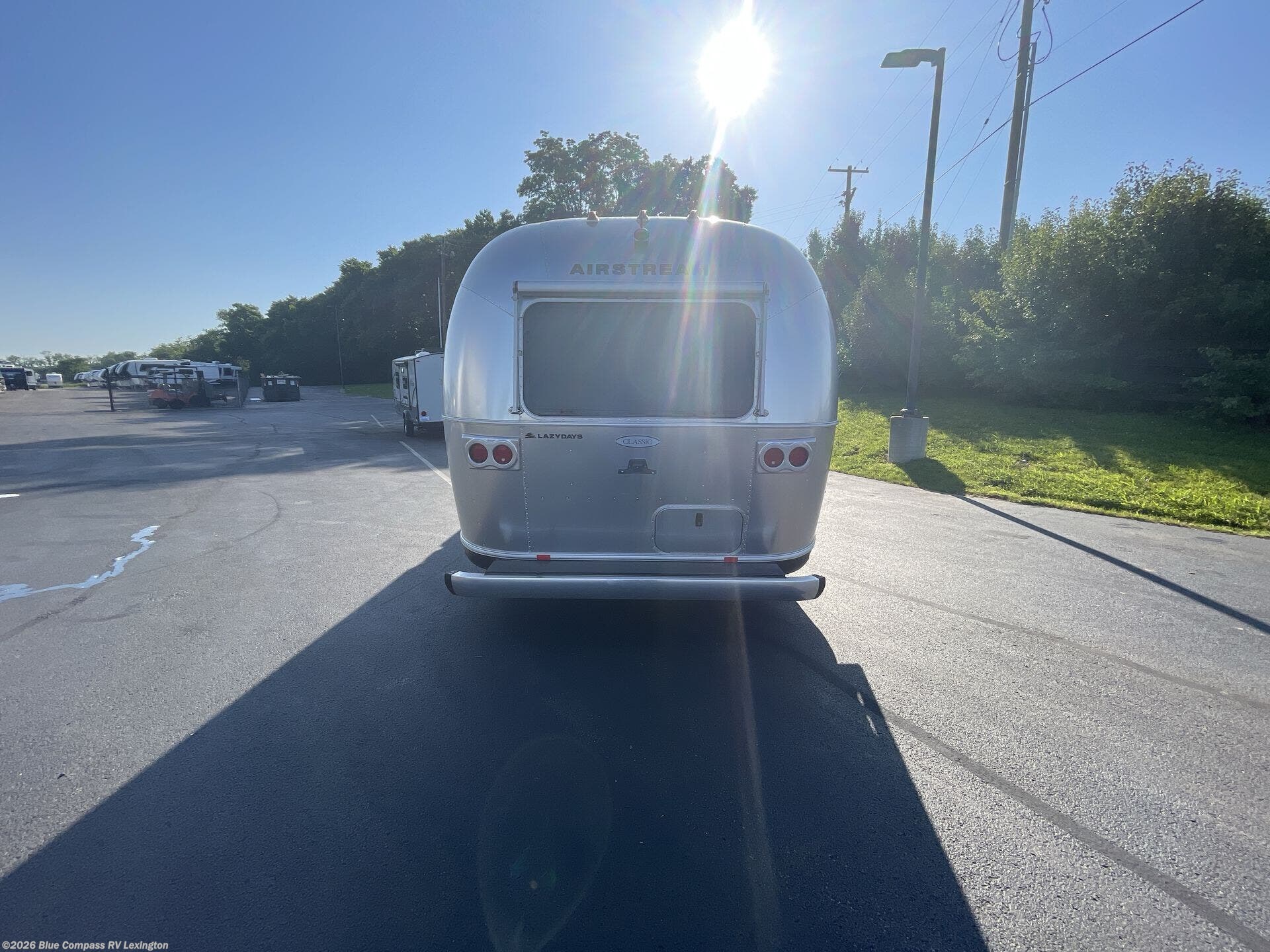 2018 Classic 33FB by Airstream from Blue Compass RV Lexington in Georgetown, Kentucky