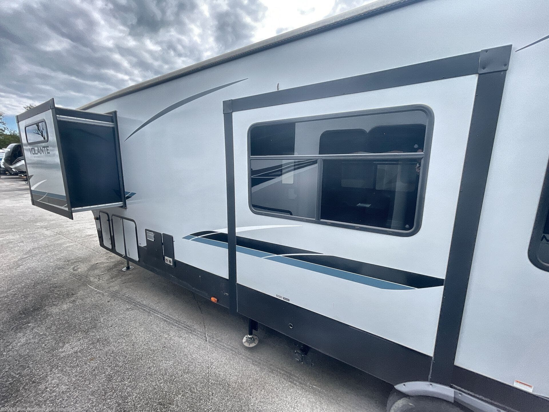 Used 2021 CrossRoads Volante 3880MK available in Georgetown, Kentucky