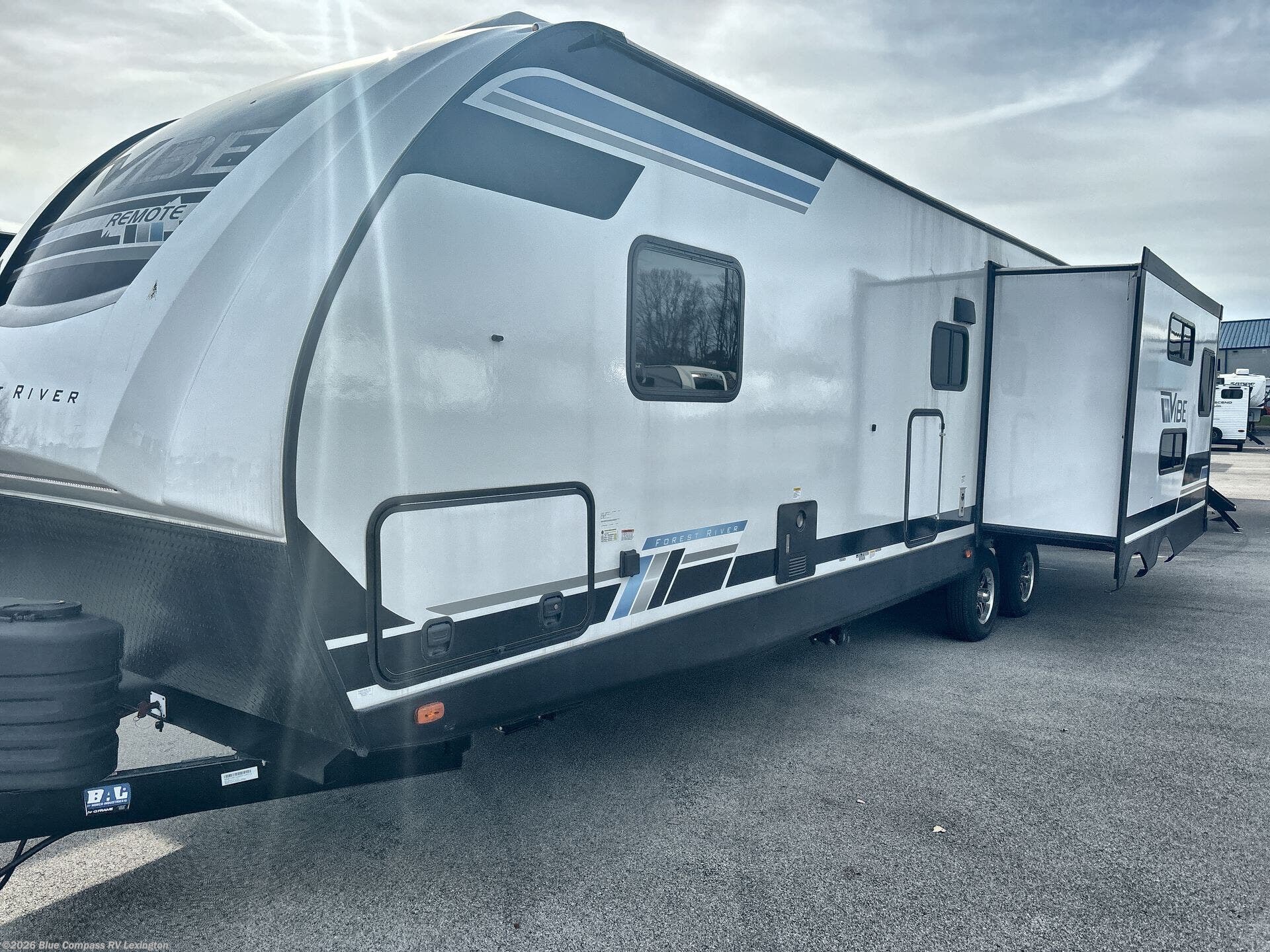 2024 Vibe 31HB by Forest River from Blue Compass RV Lexington in Georgetown, Kentucky