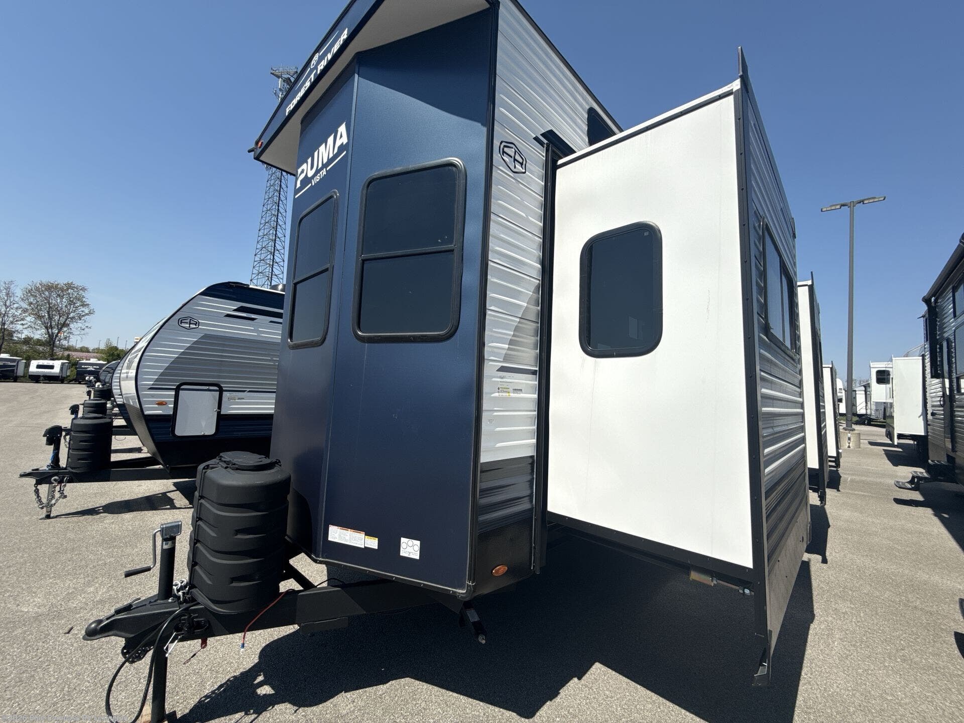 New 2026 Forest River Puma Vista 403LFT available in Georgetown, Kentucky