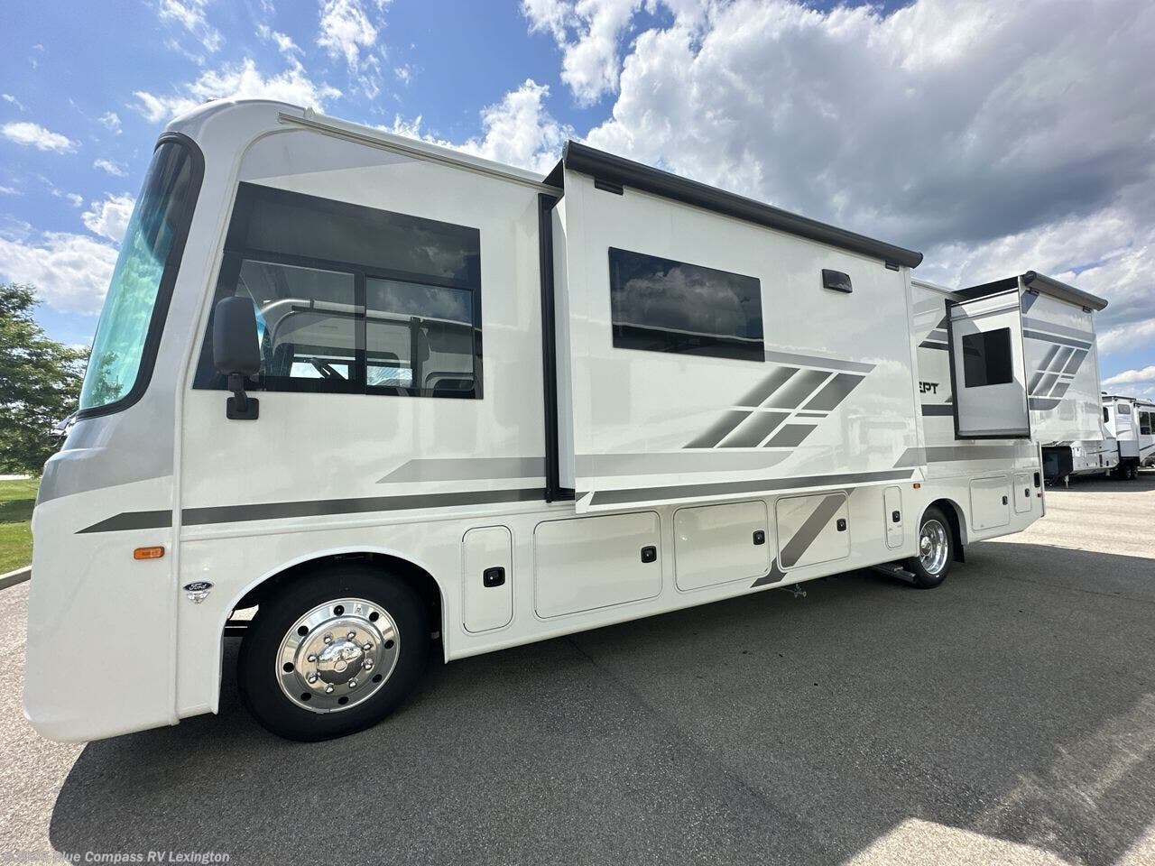 New 2025 Jayco Precept 31UL available in Georgetown, Kentucky