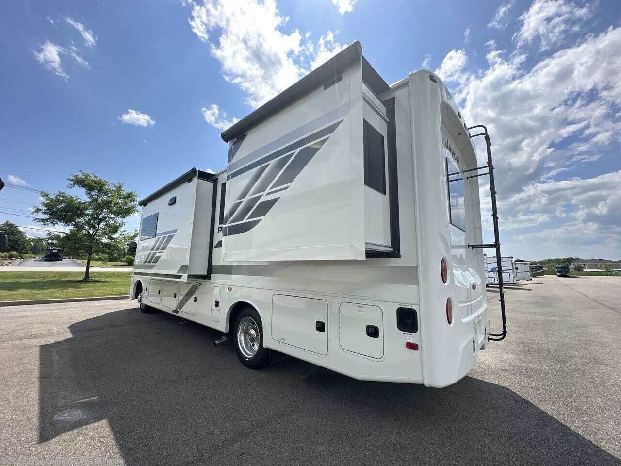 2025 Precept 31UL by Jayco from Blue Compass RV Lexington in Georgetown, Kentucky