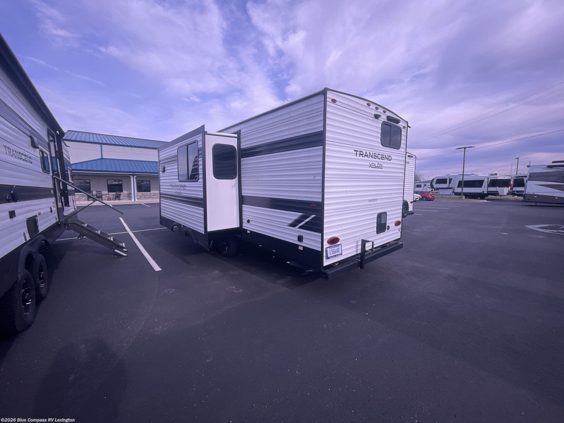 2024 Transcend Xplor 26BHX by Grand Design from Blue Compass RV Lexington in Georgetown, Kentucky
