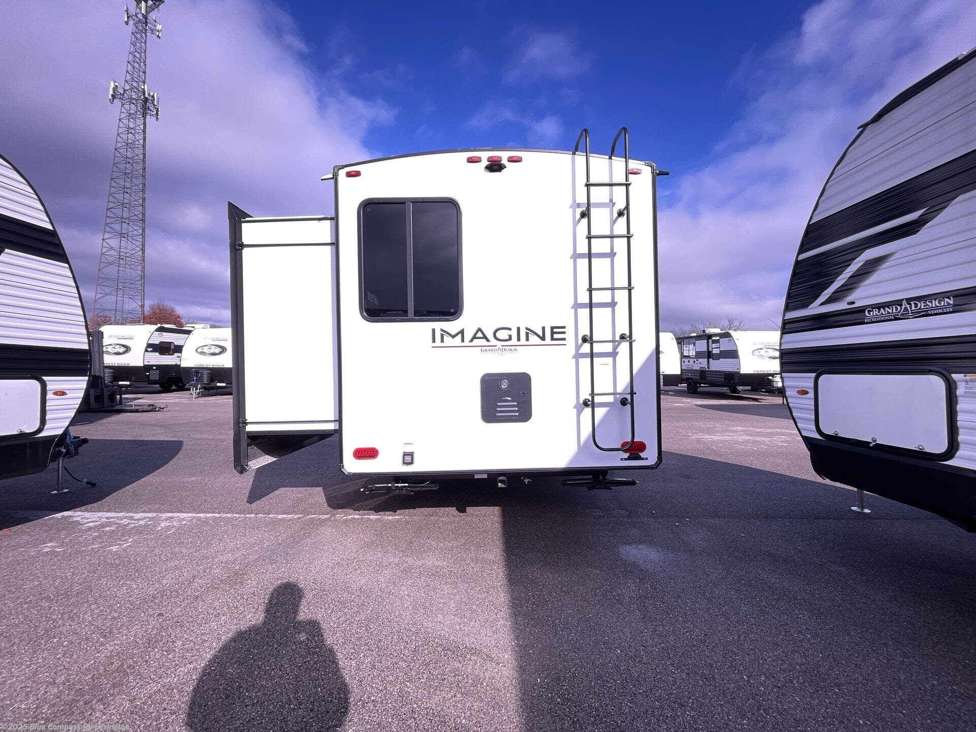 2026 Imagine 2810BH by Grand Design from Blue Compass RV Lexington in Georgetown, Kentucky