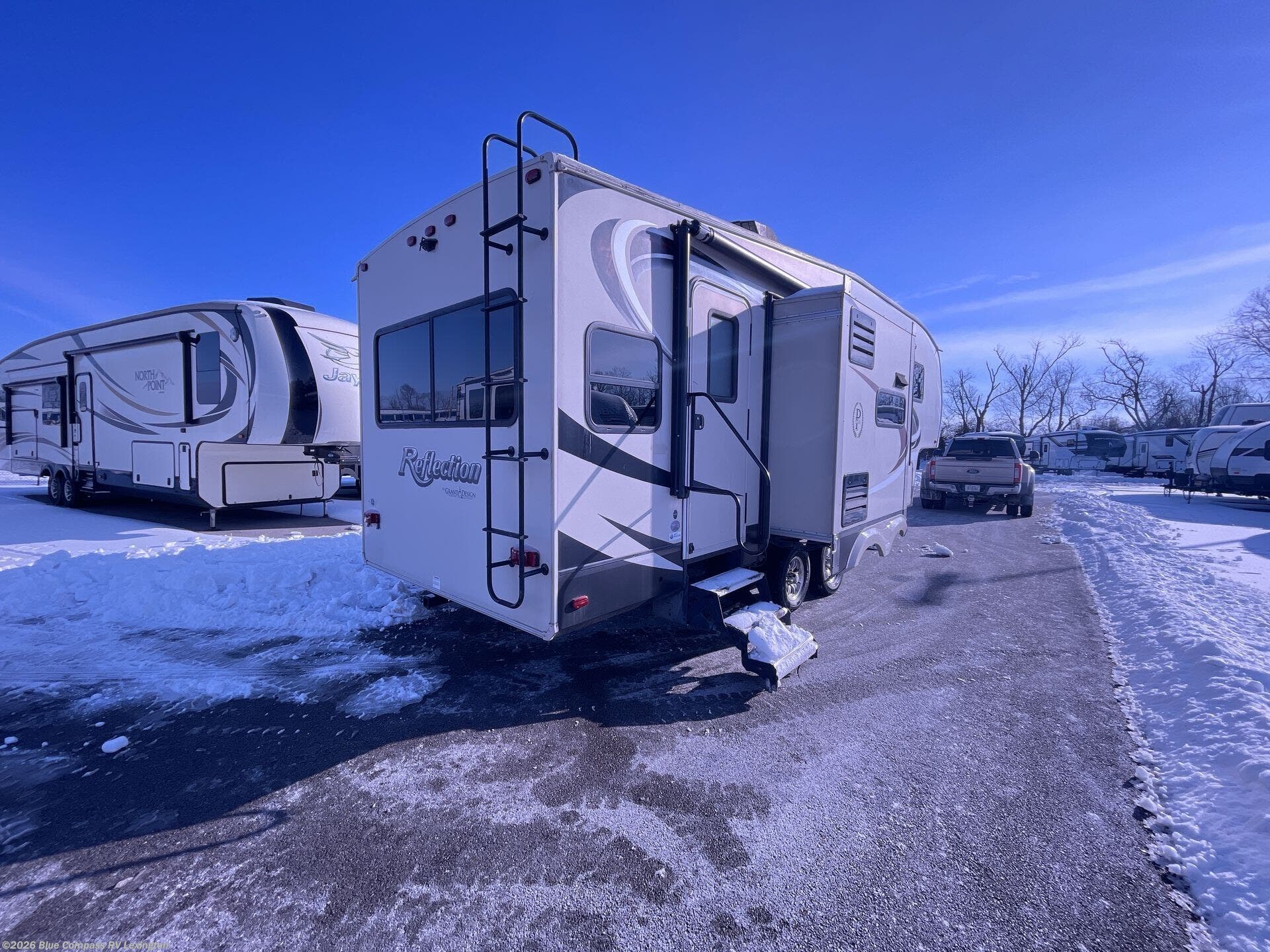 Used 2017 Grand Design Reflection 26RL available in Georgetown, Kentucky