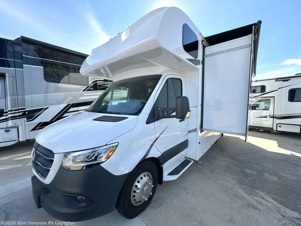 Used 2025 Jayco Melbourne 24L available in Georgetown, Kentucky