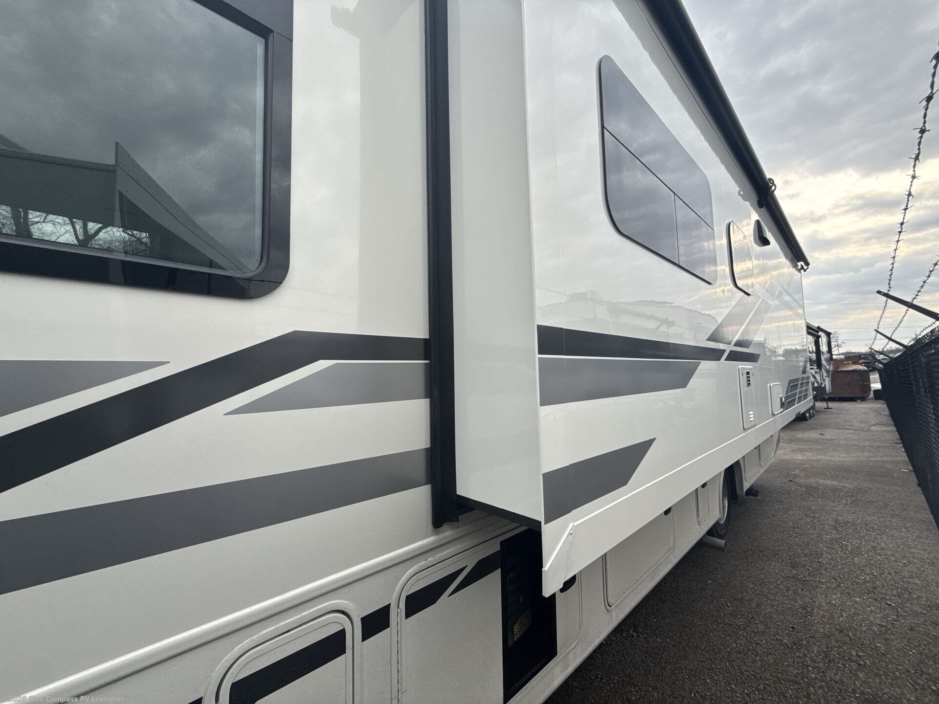 2026 Alante 29S by Jayco from Blue Compass RV Lexington in Georgetown, Kentucky