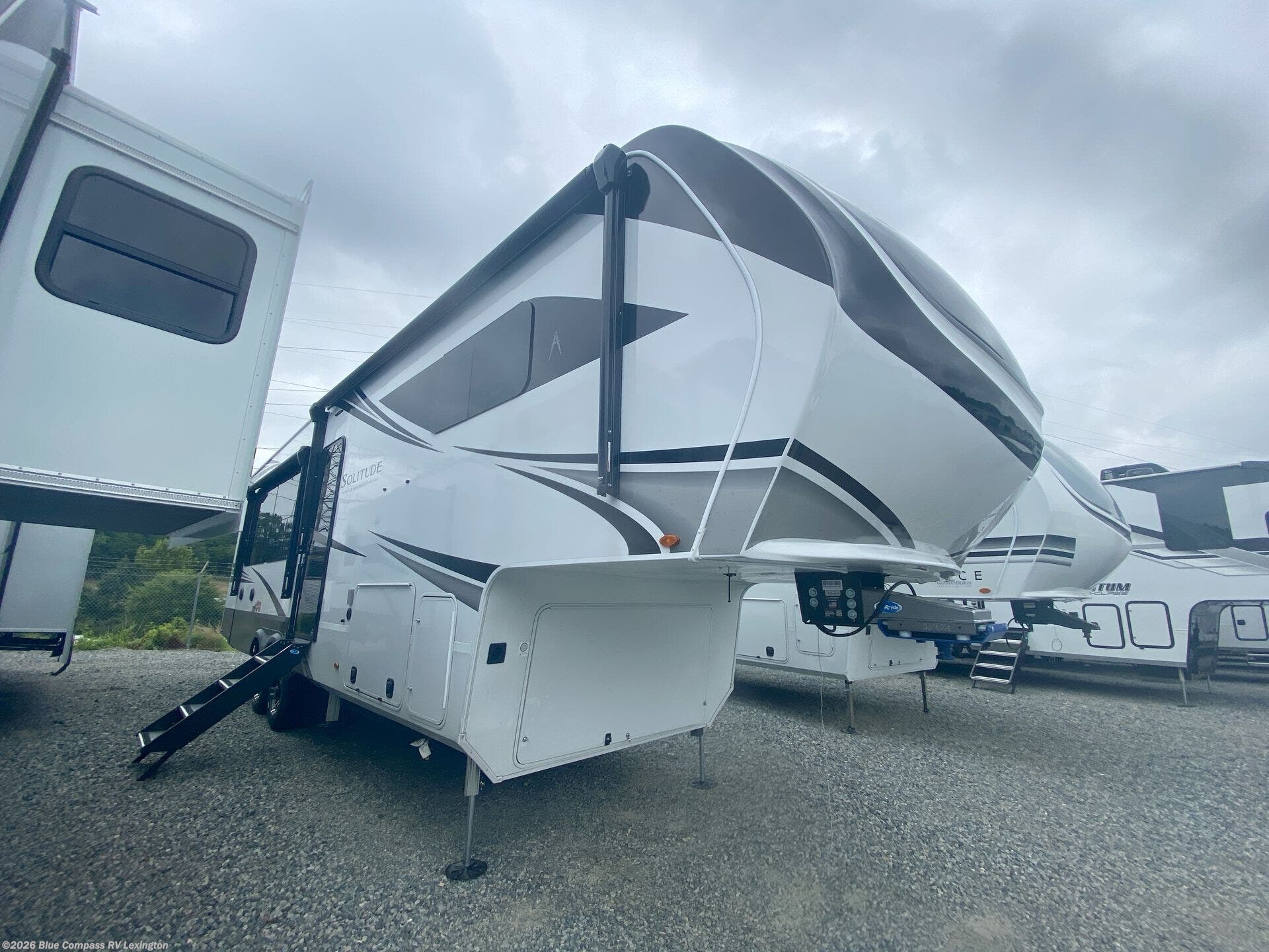 2025 Solitude 310GK by Grand Design from Blue Compass RV Lexington in Georgetown, Kentucky