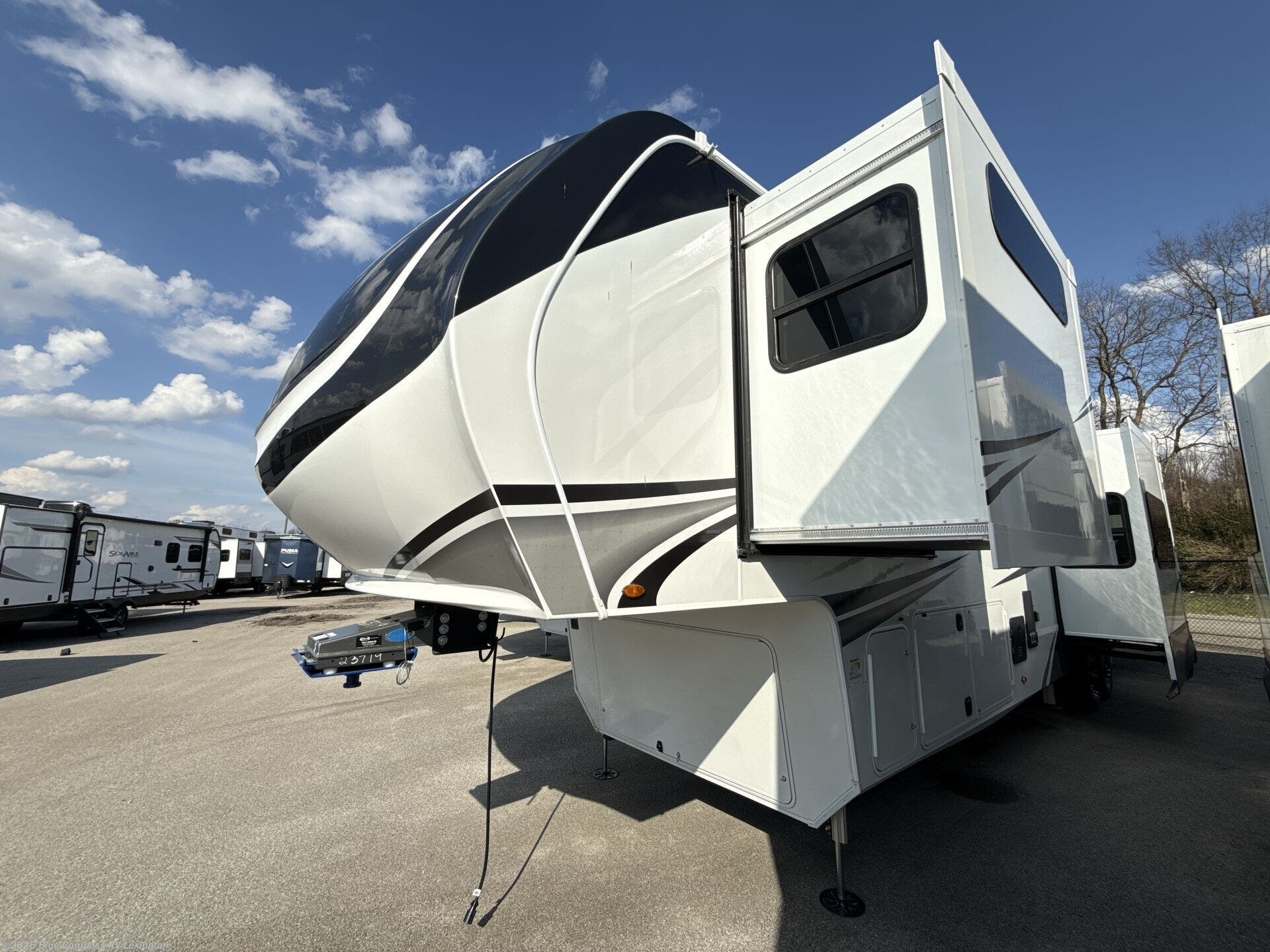 2026 Solitude 390RK by Grand Design from Blue Compass RV Lexington in Georgetown, Kentucky