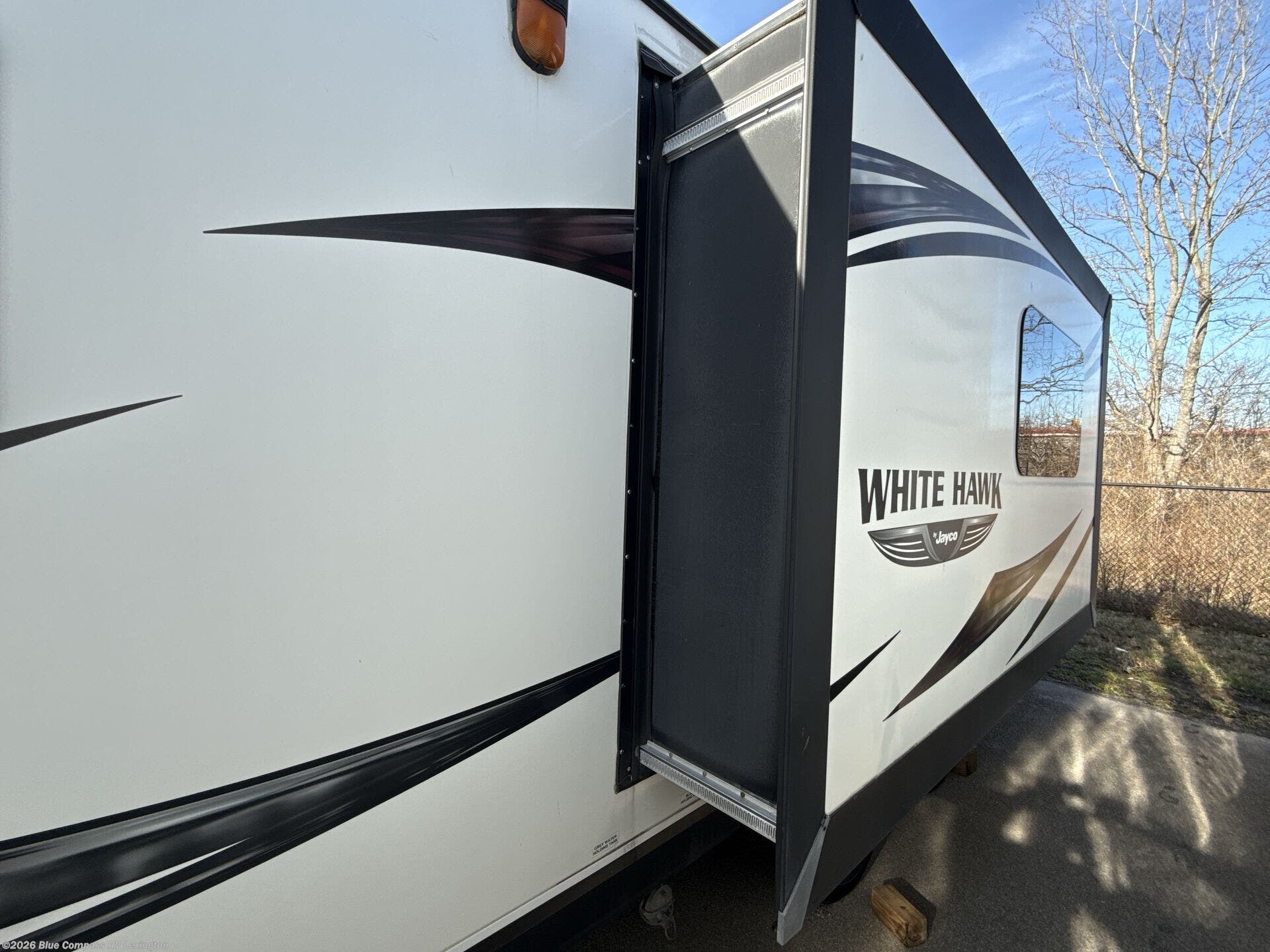 2016 White Hawk 24RKS by Jayco from Blue Compass RV Lexington in Georgetown, Kentucky