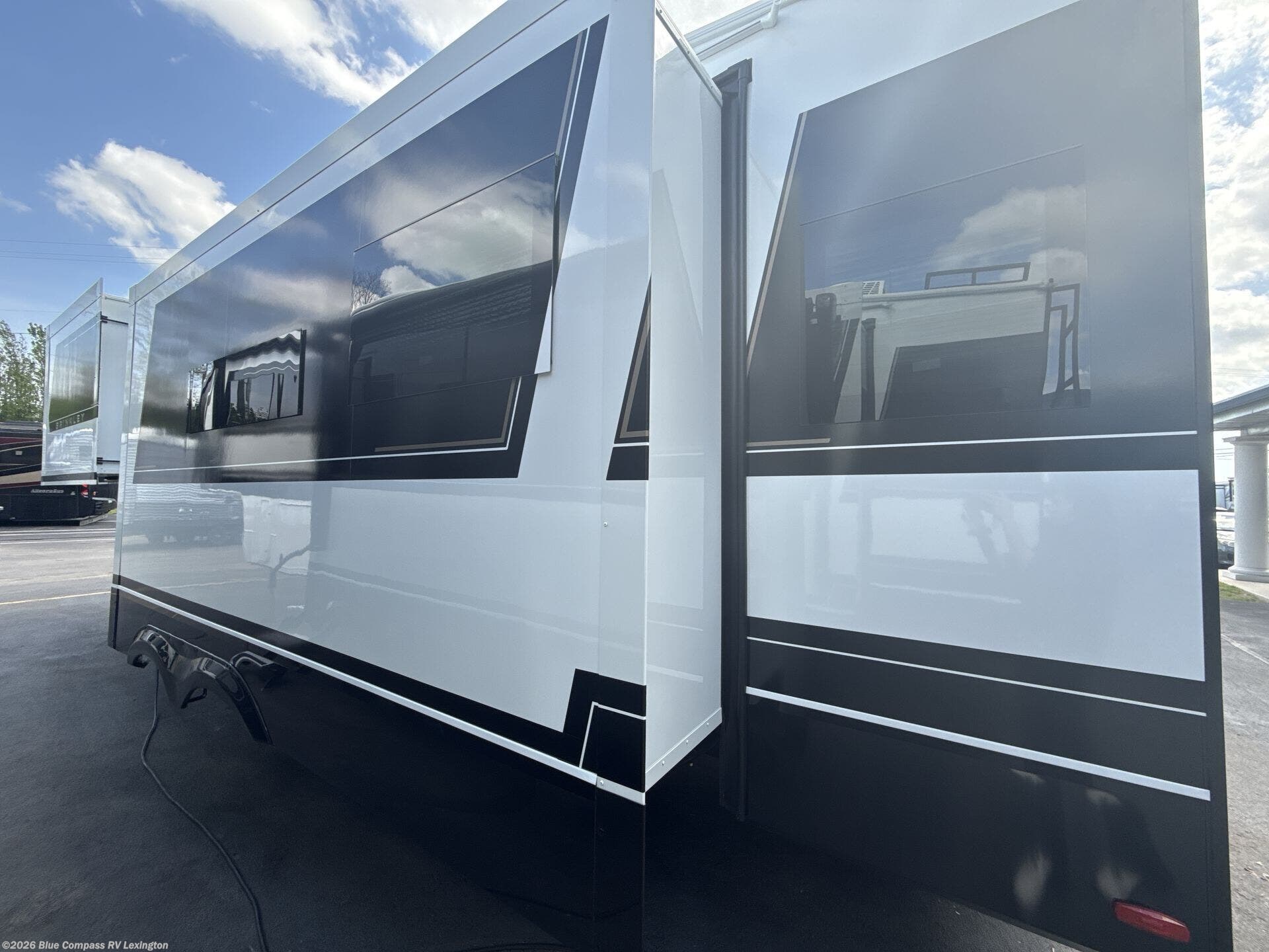 2026 Model Z 2900 by Brinkley RV from Blue Compass RV Lexington in Georgetown, Kentucky