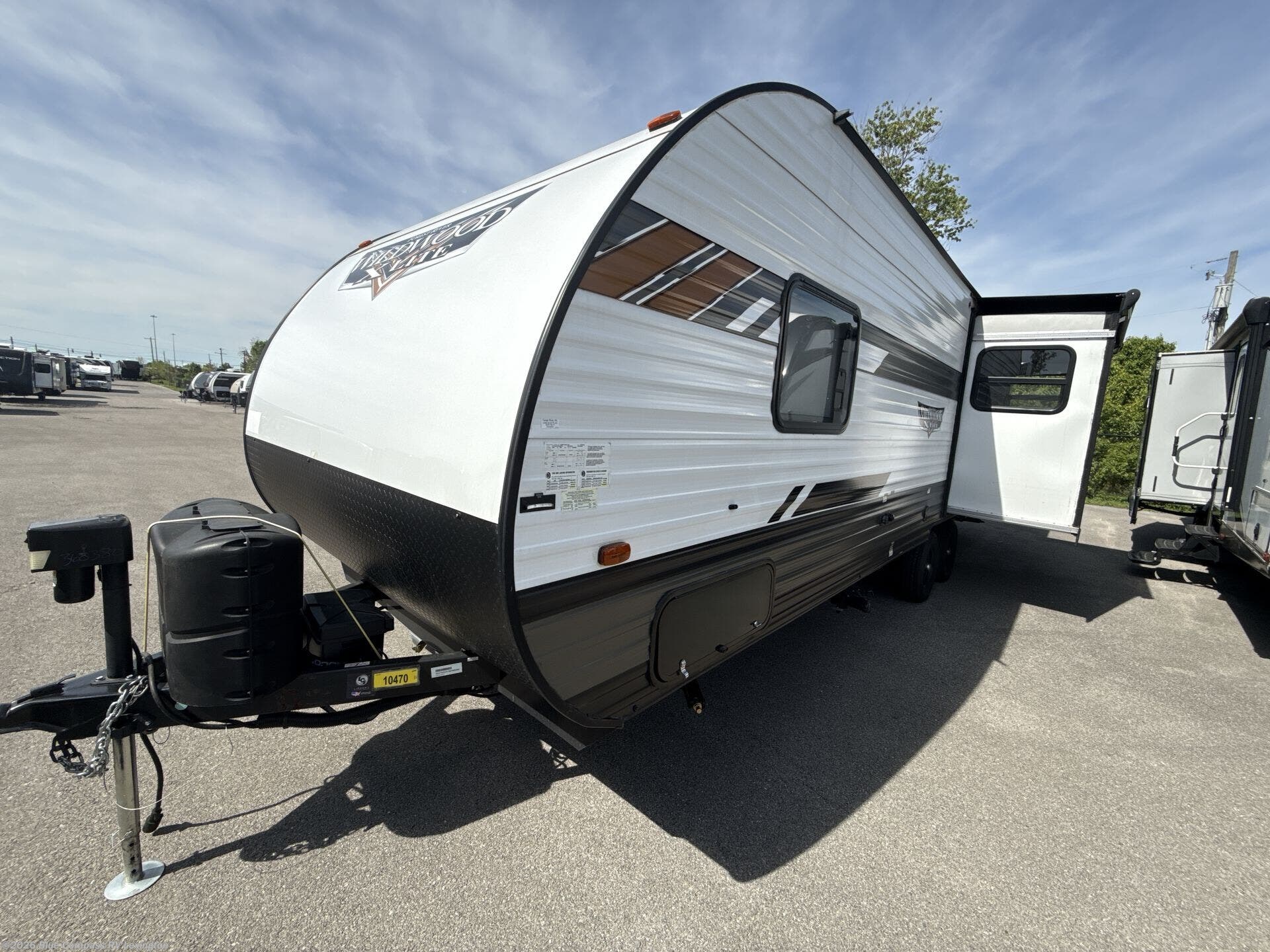 Used 2021 Forest River Wildwood 24RLXL available in Georgetown, Kentucky