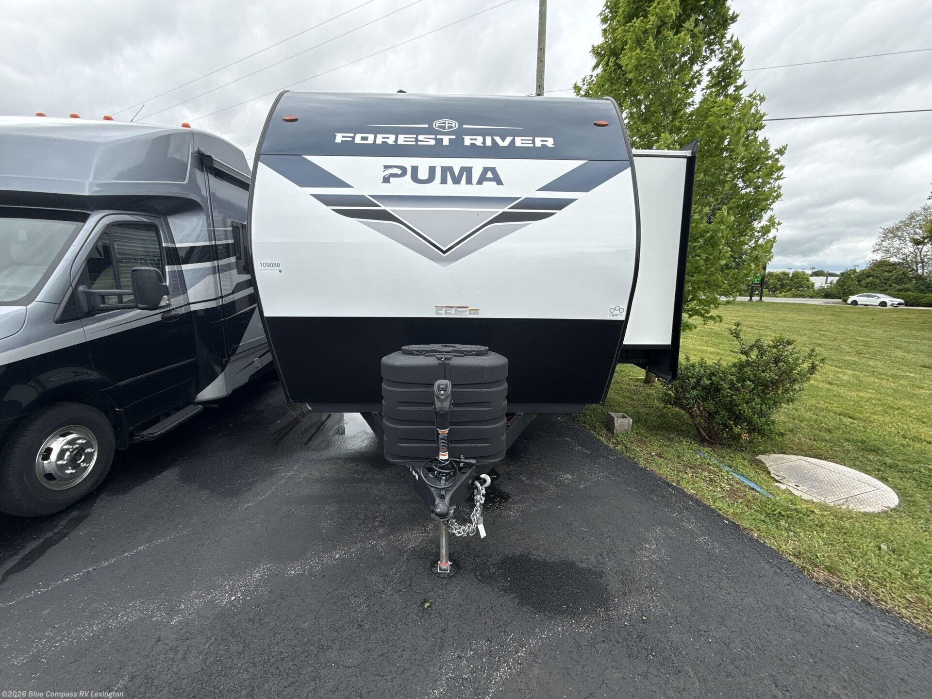 New 2026 Forest River Puma 32BHFS available in Georgetown, Kentucky