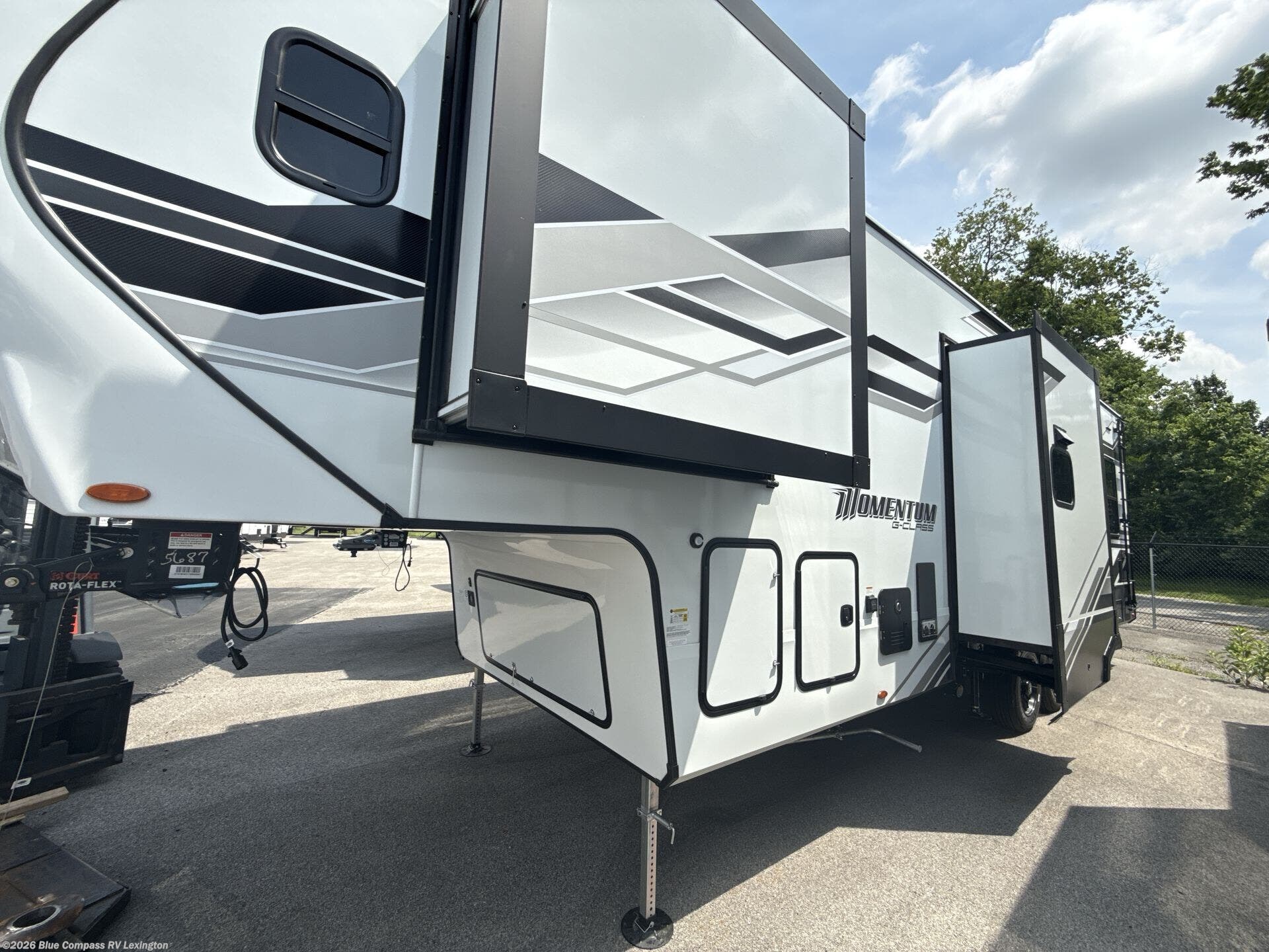 New 2026 Grand Design Momentum G-Class 320G available in Georgetown, Kentucky
