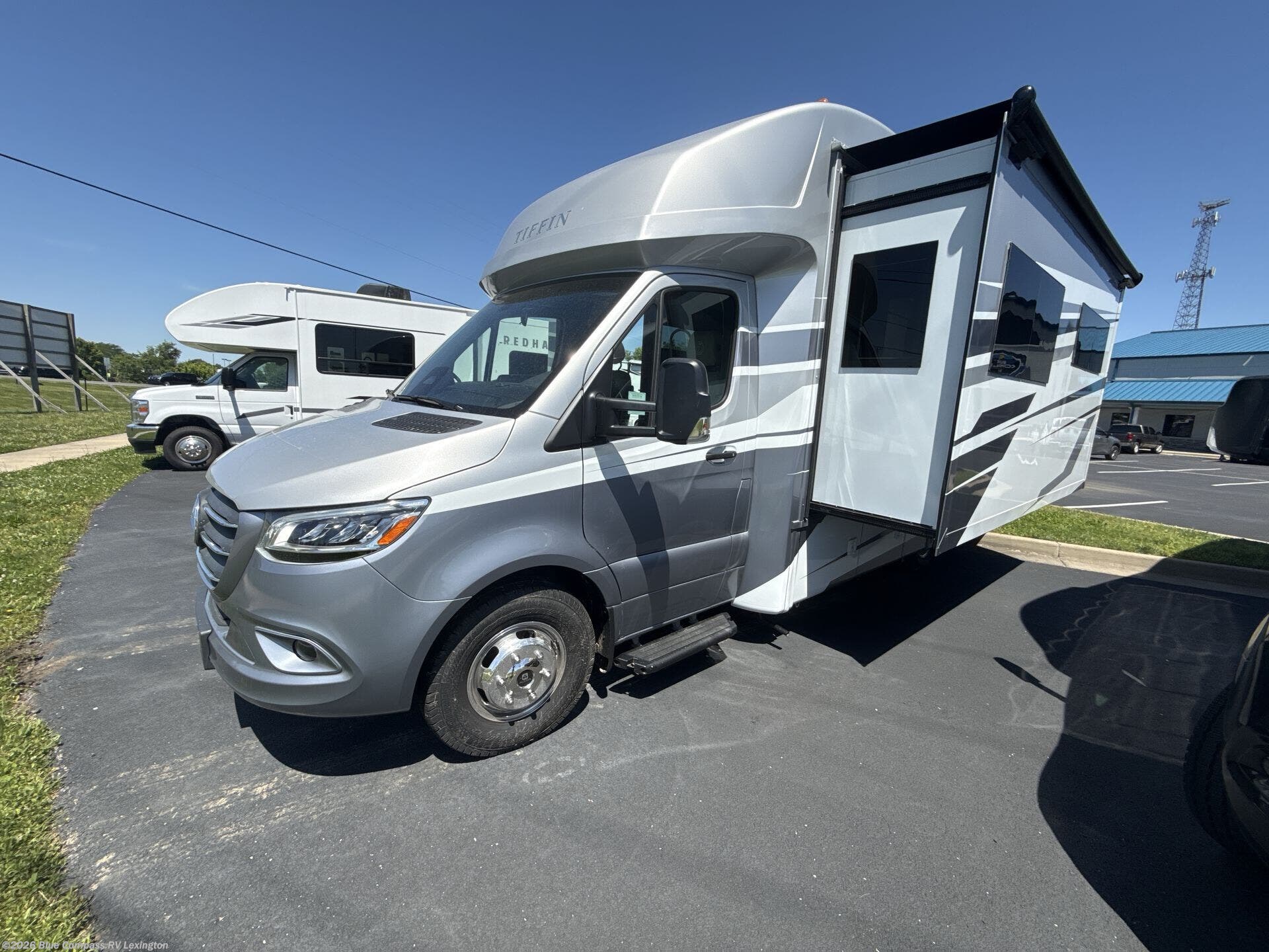 New 2026 Tiffin Wayfarer 25 RW available in Georgetown, Kentucky