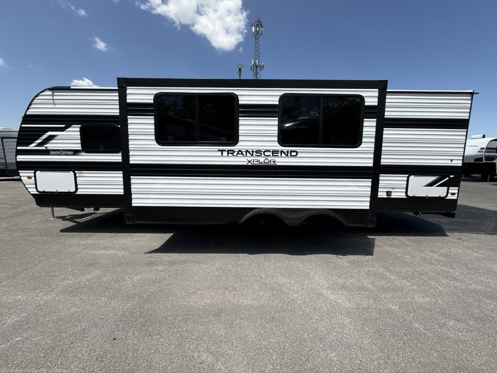 2026 Transcend Xplor 27DBX by Grand Design from Blue Compass RV Lexington in Georgetown, Kentucky