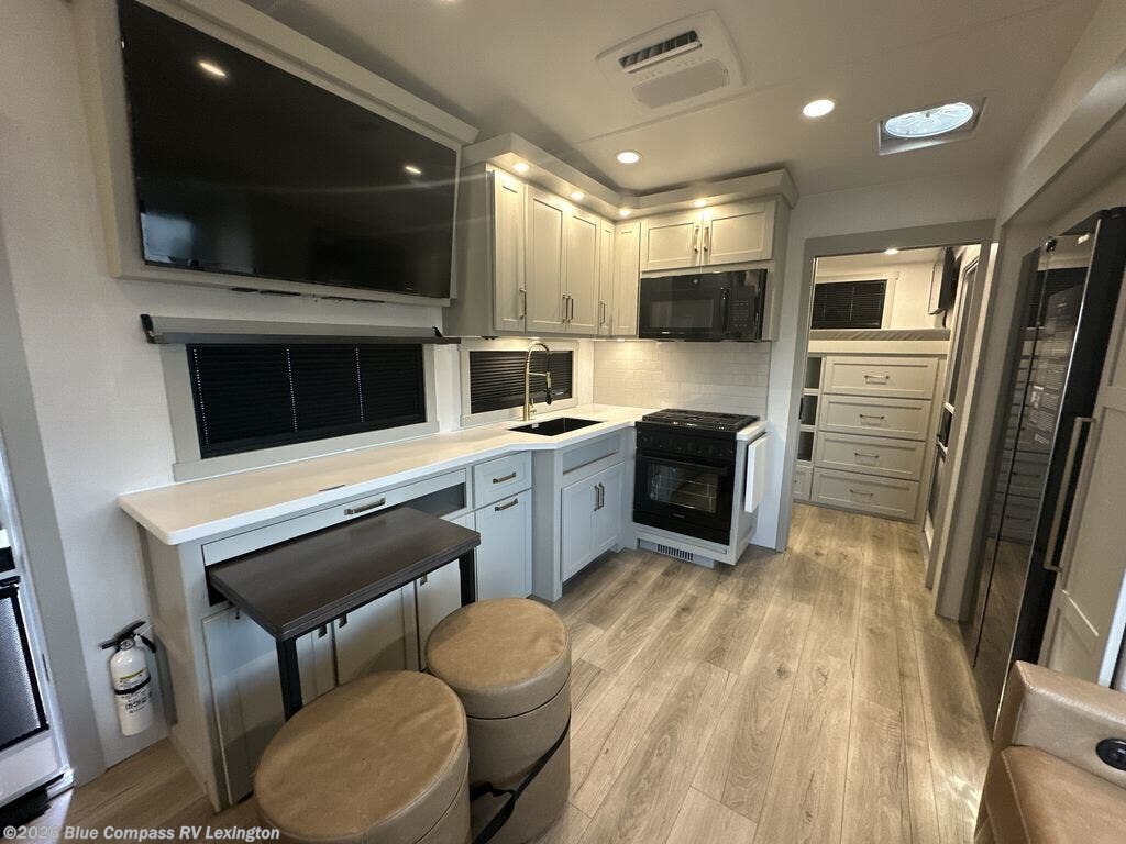 2027 Model Z 2810 by Brinkley RV from Blue Compass RV Lexington in Georgetown, Kentucky