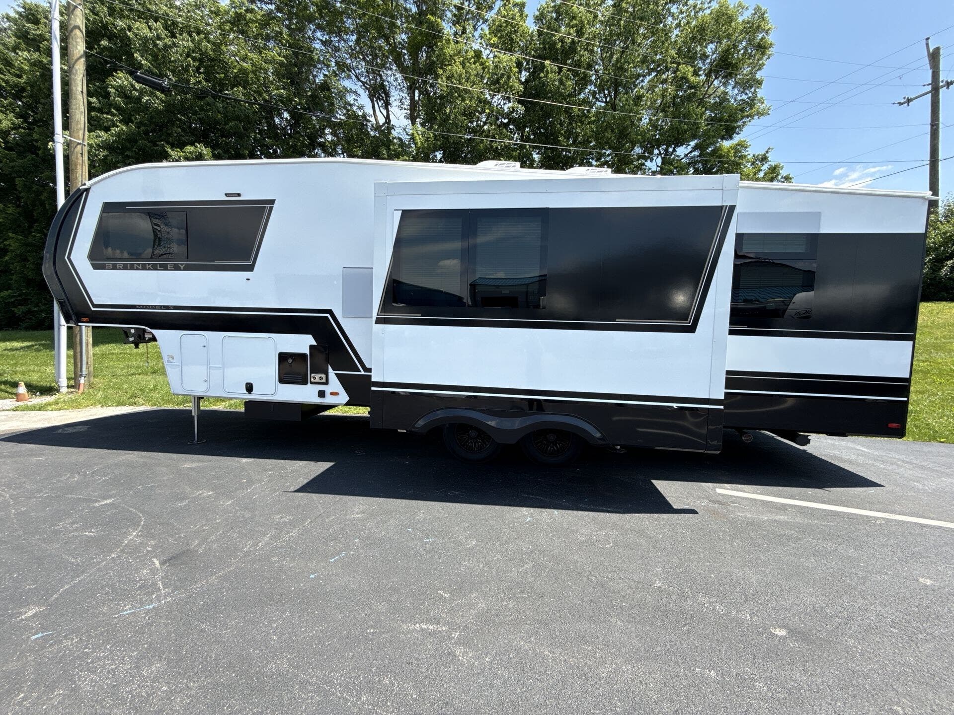 2027 Model Z 2810 by Brinkley RV from Blue Compass RV Lexington in Georgetown, Kentucky