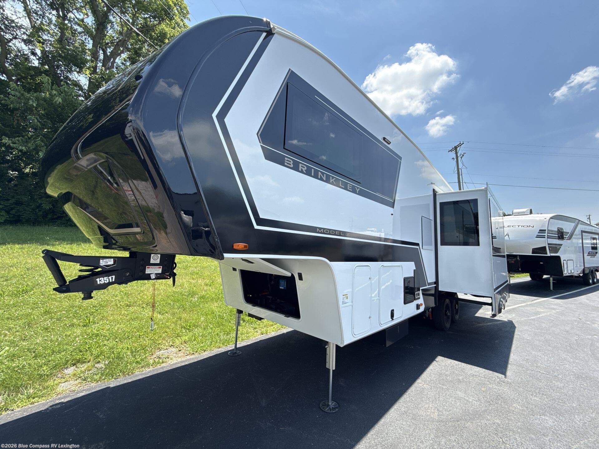 New 2027 Brinkley RV Model Z 2810 available in Georgetown, Kentucky