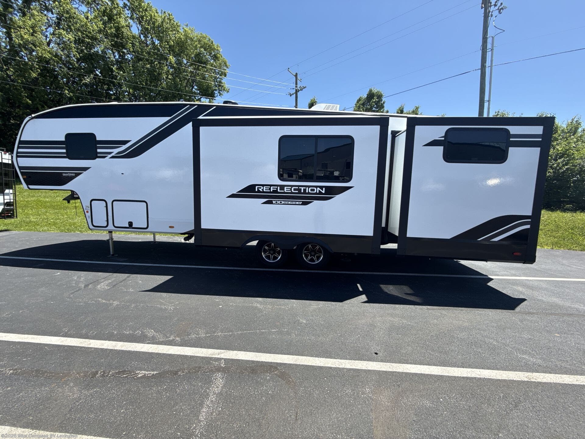 2026 Reflection 100 Series 32BH by Grand Design from Blue Compass RV Lexington in Georgetown, Kentucky