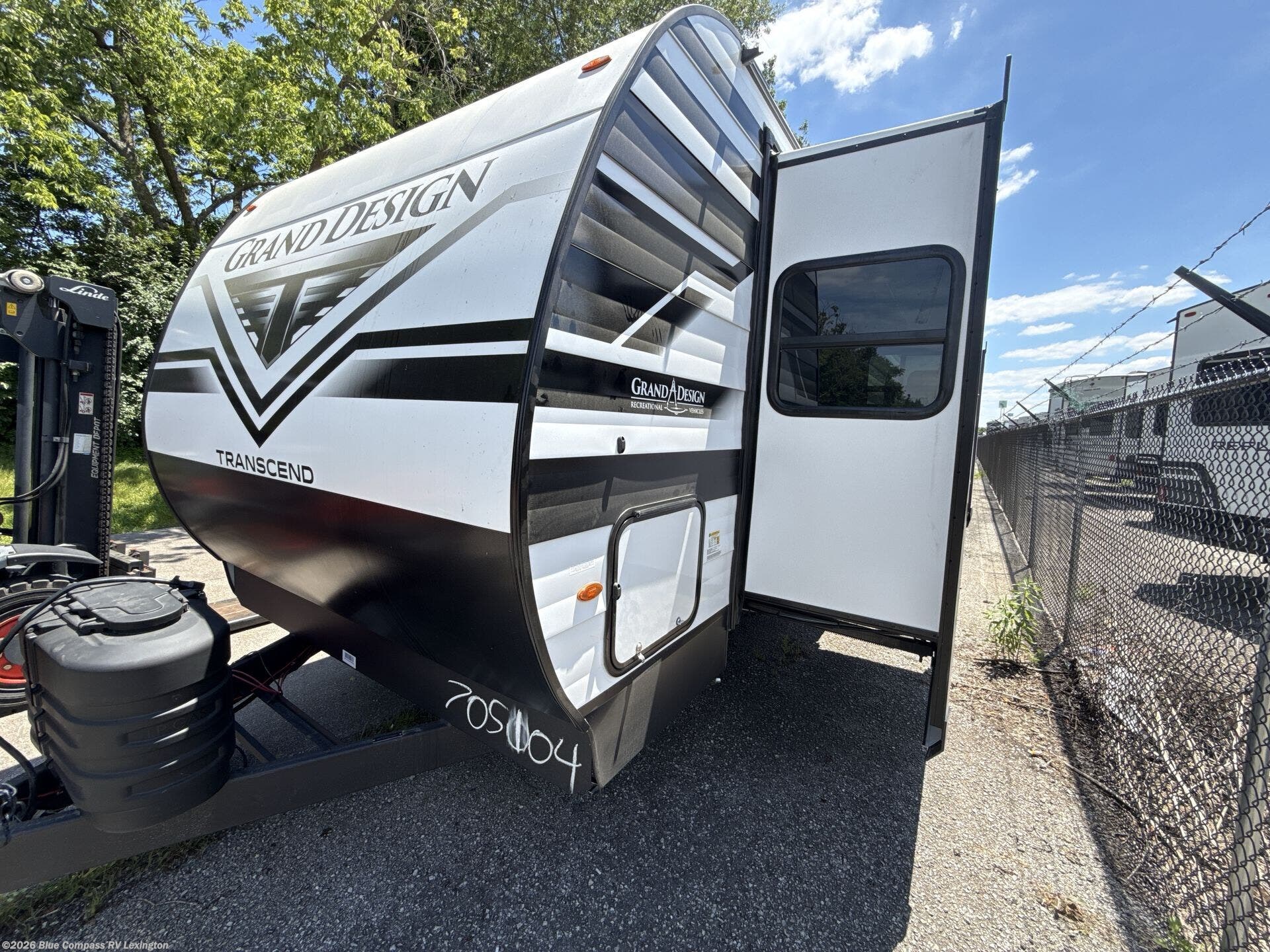New 2027 Grand Design Transcend 315RKT available in Georgetown, Kentucky
