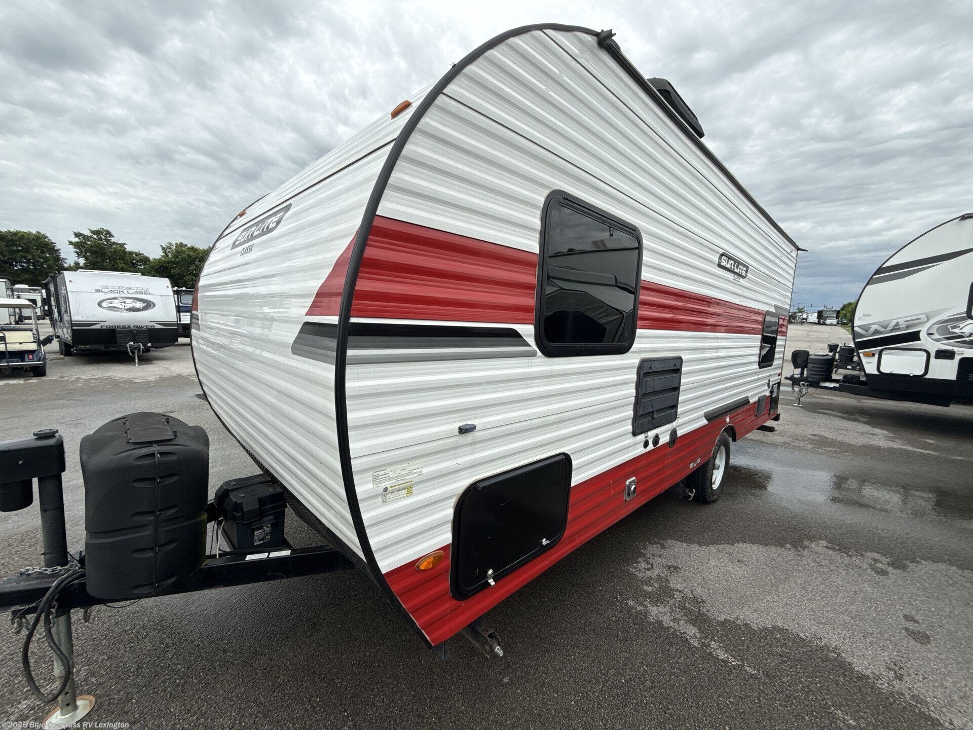 Used 2020 Sunset Park RV Sun-Lite 21QB available in Georgetown, Kentucky