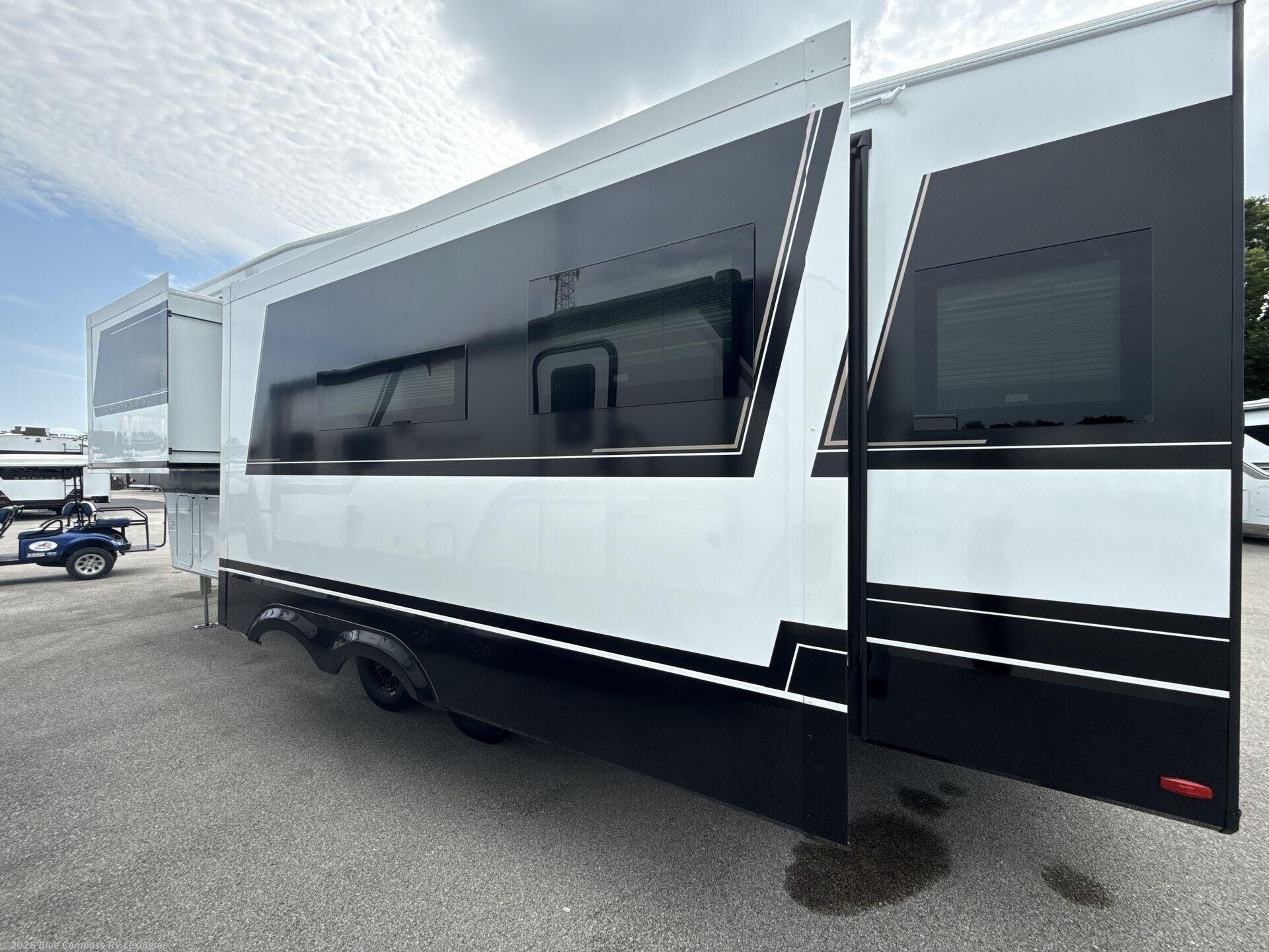 2027 Model Z 2900 by Brinkley RV from Blue Compass RV Lexington in Georgetown, Kentucky