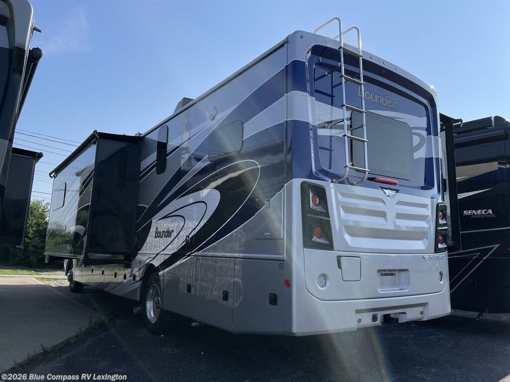 2022 Bounder 35GL by Fleetwood from Blue Compass RV Lexington in Georgetown, Kentucky