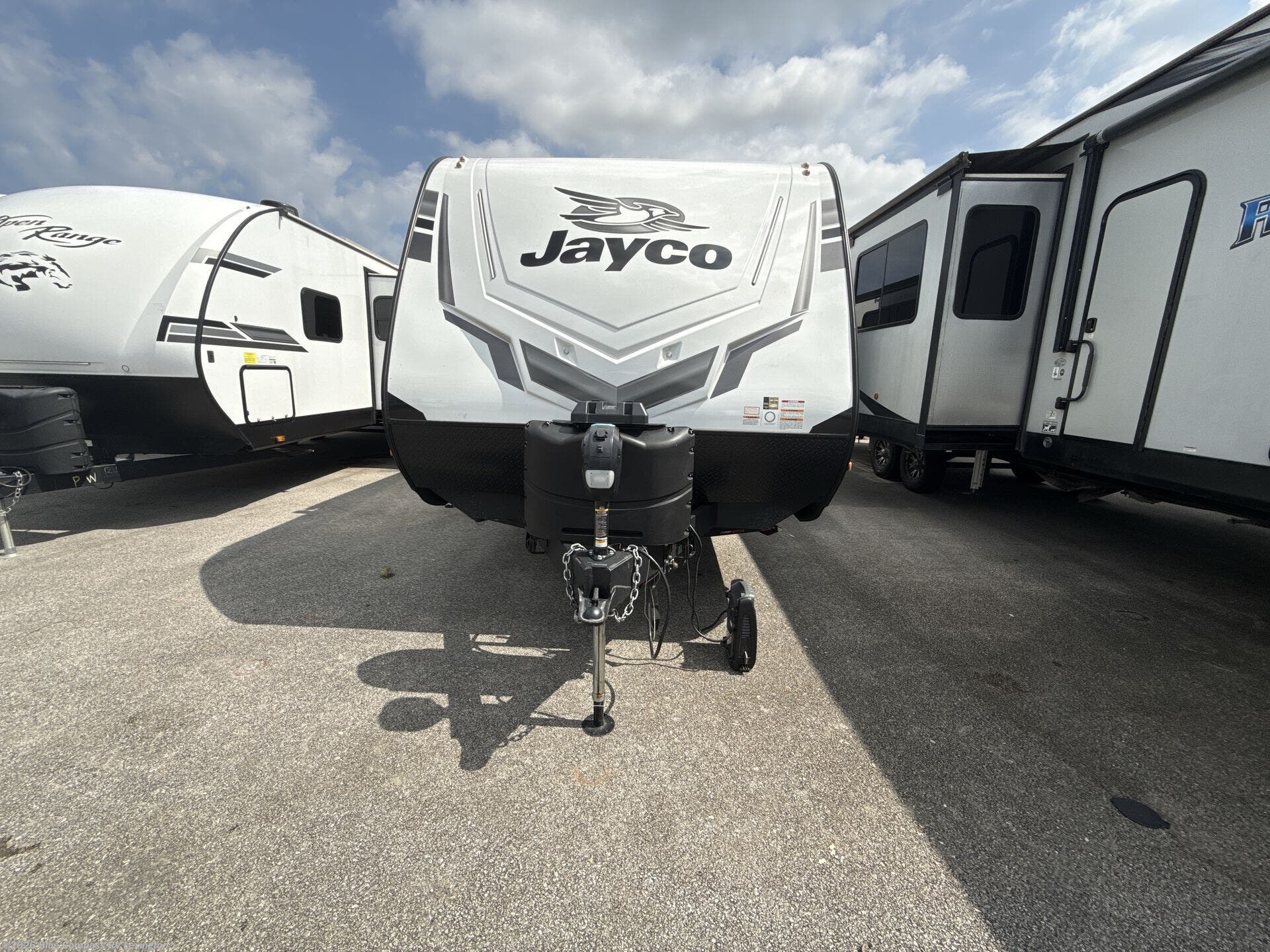 Used 2023 Jayco Jay Feather 27BHB available in Georgetown, Kentucky