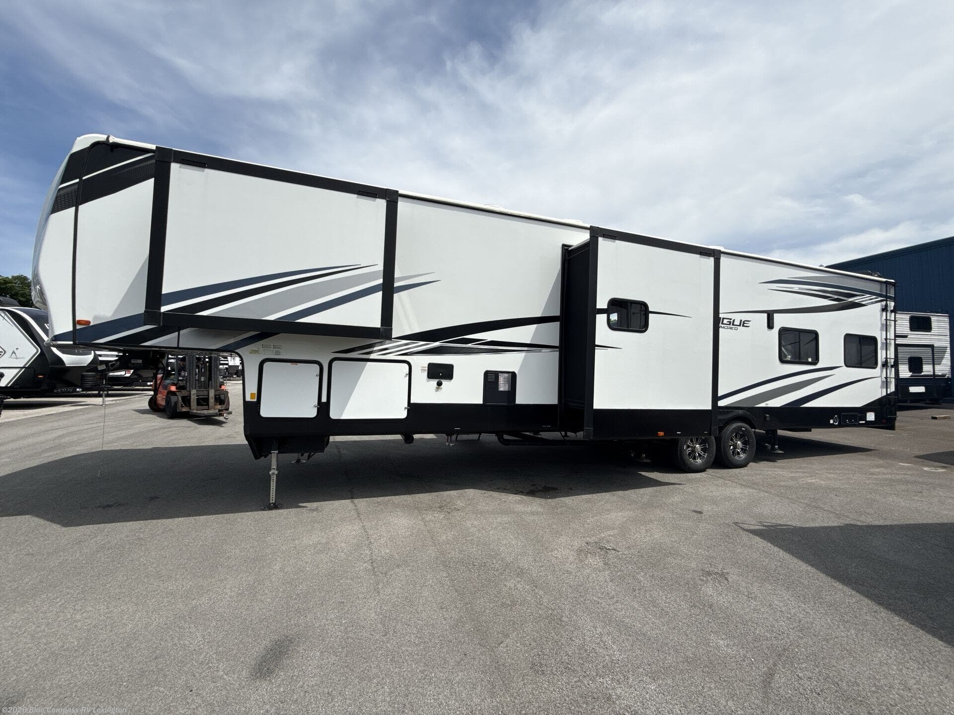 2021 Vengeance Rogue Armored VGF351G2 by Forest River from Blue Compass RV Lexington in Georgetown, Kentucky